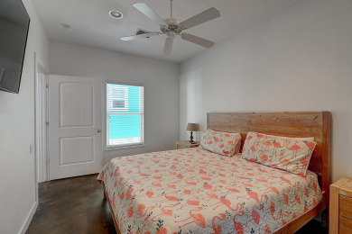Lake House Pet friendly, 2 heated community pools, gated community, near the beach!, , on Gulf of Mexico - Port Aransas in Texas - Lakehouse Vacation Rental - Lake Home for rent on LakeHouseVacations.com