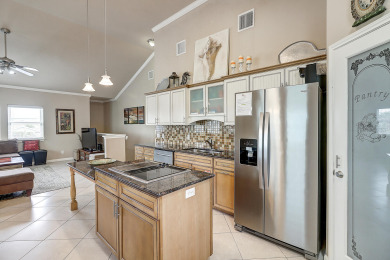 Lake House Spacious Pet-Friendly Home w2 Master Suites just Steps from the Beach!, , on Gulf of Mexico - Port Aransas in Texas - Lakehouse Vacation Rental - Lake Home for rent on LakeHouseVacations.com