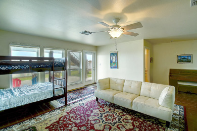 Lake House Gorgeous pet friendly home right on the beach! Heated Community Pool!, , on Gulf of Mexico - Port Aransas in Texas - Lakehouse Vacation Rental - Lake Home for rent on LakeHouseVacations.com