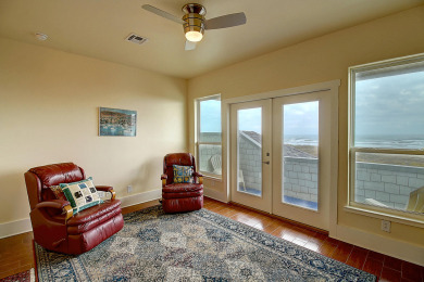 Lake House Gorgeous pet friendly home right on the beach! Heated Community Pool!, , on Gulf of Mexico - Port Aransas in Texas - Lakehouse Vacation Rental - Lake Home for rent on LakeHouseVacations.com