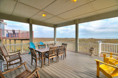 Lake House Gorgeous pet friendly home right on the beach! Heated Community Pool!, , on Gulf of Mexico - Port Aransas in Texas - Lakehouse Vacation Rental - Lake Home for rent on LakeHouseVacations.com