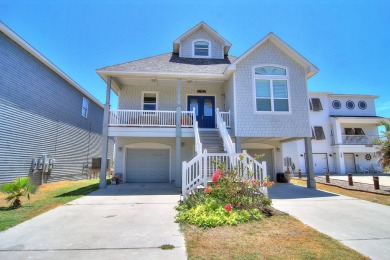 Lake House Gorgeous pet friendly home right on the beach! Heated Community Pool!, , on Gulf of Mexico - Port Aransas in Texas - Lakehouse Vacation Rental - Lake Home for rent on LakeHouseVacations.com
