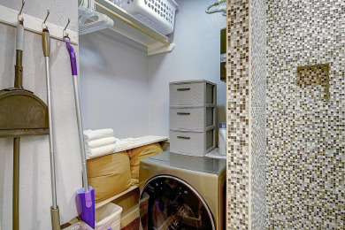 Lake House Hidden gem just steps away from the community pool & private fishing pier!, , on Gulf of Mexico - Port Aransas in Texas - Lakehouse Vacation Rental - Lake Home for rent on LakeHouseVacations.com