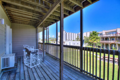 Lake House Hidden gem just steps away from the community pool & private fishing pier!, , on Gulf of Mexico - Port Aransas in Texas - Lakehouse Vacation Rental - Lake Home for rent on LakeHouseVacations.com