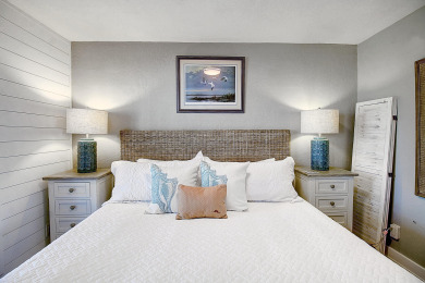 Lake House Beautifully updated condo, community pool, private fishing pier!, , on Gulf of Mexico - Port Aransas in Texas - Lakehouse Vacation Rental - Lake Home for rent on LakeHouseVacations.com