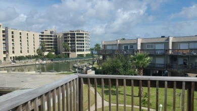 Lake House Hidden in the heart of Port A! Steps away from the pool & fishing pier, , on Gulf of Mexico - Port Aransas in Texas - Lakehouse Vacation Rental - Lake Home for rent on LakeHouseVacations.com