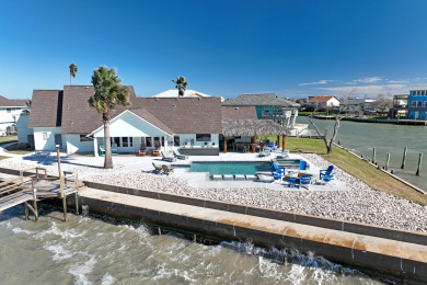 Lake House Amazing Pool, Hottub, Pier, Palaypa, Fire pit and BBQ Area!, , on Gulf of Mexico - Aransas Bay in Texas - Lakehouse Vacation Rental - Lake Home for rent on LakeHouseVacations.com