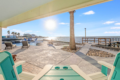 Lake House Amazing Pool, Hottub, Pier, Palaypa, Fire pit and BBQ Area!, , on Gulf of Mexico - Aransas Bay in Texas - Lakehouse Vacation Rental - Lake Home for rent on LakeHouseVacations.com