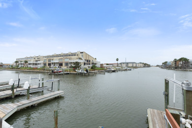 Lake House Pet Friendly, Waterfront Condo with Private Deck & Reserved Boat Slip, , on Gulf of Mexico - Corpus Christi in Texas - Lakehouse Vacation Rental - Lake Home for rent on LakeHouseVacations.com