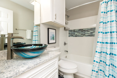 Lake House Pet Friendly, Waterfront Condo with Private Deck & Reserved Boat Slip, , on Gulf of Mexico - Corpus Christi in Texas - Lakehouse Vacation Rental - Lake Home for rent on LakeHouseVacations.com