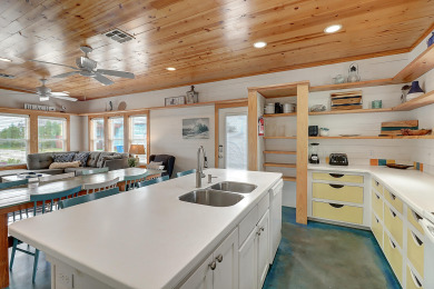 Lake House Sleeps 10, Pet Friendly, Community Pool, Boat Parking, , on Gulf of Mexico - Port Aransas in Texas - Lakehouse Vacation Rental - Lake Home for rent on LakeHouseVacations.com
