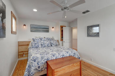 Lake House Sleeps 10, Pet Friendly, Community Pool, Boat Parking, , on Gulf of Mexico - Port Aransas in Texas - Lakehouse Vacation Rental - Lake Home for rent on LakeHouseVacations.com