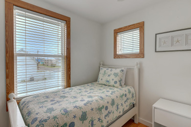 Lake House Sleeps 10, Pet Friendly, Community Pool, Boat Parking, , on Gulf of Mexico - Port Aransas in Texas - Lakehouse Vacation Rental - Lake Home for rent on LakeHouseVacations.com