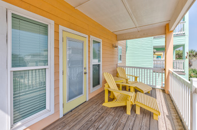Lake House Private pool, Great In-town Gated community! Close to the beach! , , on Gulf of Mexico - Port Aransas in Texas - Lakehouse Vacation Rental - Lake Home for rent on LakeHouseVacations.com