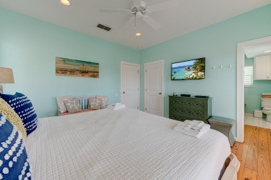 Lake House Private pool, Great In-town Gated community! Close to the beach! , , on Gulf of Mexico - Port Aransas in Texas - Lakehouse Vacation Rental - Lake Home for rent on LakeHouseVacations.com