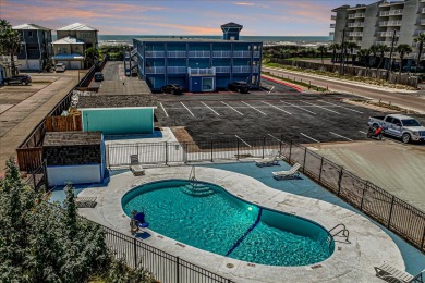 Lake House Beachfront Hotel! Great Views, Pool, Golf Cart accessible, Located In Town!, , on Gulf of Mexico - Port Aransas in Texas - Lakehouse Vacation Rental - Lake Home for rent on LakeHouseVacations.com