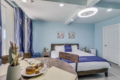 Lake House Beachfront Hotel! Great Views, Pool, Golf Cart accessible, Located In Town!, , on Gulf of Mexico - Port Aransas in Texas - Lakehouse Vacation Rental - Lake Home for rent on LakeHouseVacations.com