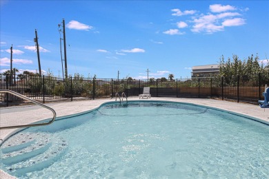 Lake House Beachfront Hotel! Great Views, Pool, Golf Cart accessible, Located In Town!, , on Gulf of Mexico - Port Aransas in Texas - Lakehouse Vacation Rental - Lake Home for rent on LakeHouseVacations.com