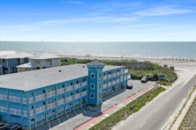 Lake House Beachfront Hotel! Great Views, Pool, Golf Cart accessible, Located In Town!, , on Gulf of Mexico - Port Aransas in Texas - Lakehouse Vacation Rental - Lake Home for rent on LakeHouseVacations.com