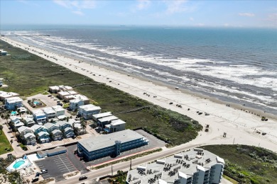 Lake House Beachfront Hotel! Great Views, Pool, Golf Cart accessible, Located In Town!, , on Gulf of Mexico - Port Aransas in Texas - Lakehouse Vacation Rental - Lake Home for rent on LakeHouseVacations.com