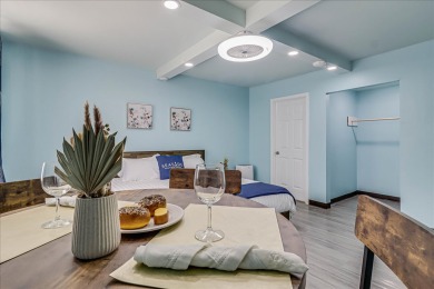 Lake House Beachfront Hotel! Great Views, Pool, Golf Cart accessible, Located In Town!, , on Gulf of Mexico - Port Aransas in Texas - Lakehouse Vacation Rental - Lake Home for rent on LakeHouseVacations.com