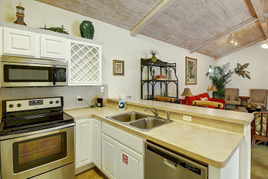 Lake House Beautiful condo with slope entry community pool!, , on Gulf of Mexico - Port Aransas in Texas - Lakehouse Vacation Rental - Lake Home for rent on LakeHouseVacations.com