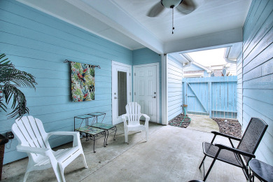Lake House Beautiful condo with slope entry community pool!, , on Gulf of Mexico - Port Aransas in Texas - Lakehouse Vacation Rental - Lake Home for rent on LakeHouseVacations.com