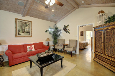 Lake House Beautiful condo with slope entry community pool!, , on Gulf of Mexico - Port Aransas in Texas - Lakehouse Vacation Rental - Lake Home for rent on LakeHouseVacations.com