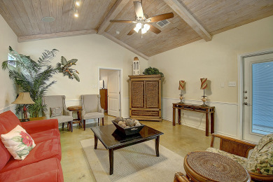Lake House Beautiful condo with slope entry community pool!, , on Gulf of Mexico - Port Aransas in Texas - Lakehouse Vacation Rental - Lake Home for rent on LakeHouseVacations.com