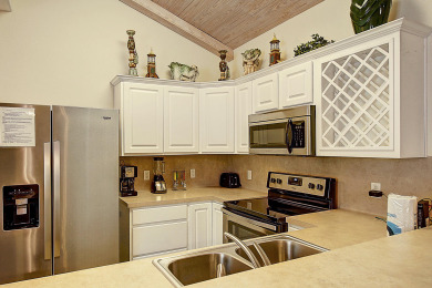 Lake House Beautiful condo with slope entry community pool!, , on Gulf of Mexico - Port Aransas in Texas - Lakehouse Vacation Rental - Lake Home for rent on LakeHouseVacations.com