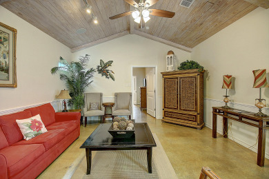 Lake House Beautiful condo with slope entry community pool!, , on Gulf of Mexico - Port Aransas in Texas - Lakehouse Vacation Rental - Lake Home for rent on LakeHouseVacations.com