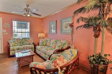 Lake House Beautiful pet friendly condo, just a short walk to the beach. Community pool!, , on Gulf of Mexico - Port Aransas in Texas - Lakehouse Vacation Rental - Lake Home for rent on LakeHouseVacations.com