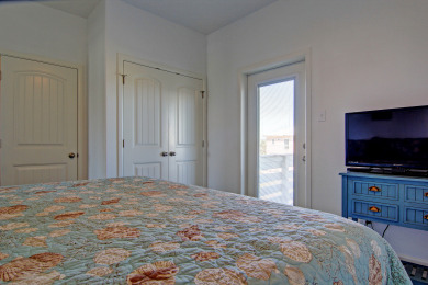 Lake House Upscale home! Beach Access! Community Pool, , on Gulf of Mexico - Port Aransas in Texas - Lakehouse Vacation Rental - Lake Home for rent on LakeHouseVacations.com