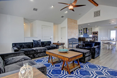 Lake House Upscale home! Beach Access! Community Pool, , on Gulf of Mexico - Port Aransas in Texas - Lakehouse Vacation Rental - Lake Home for rent on LakeHouseVacations.com