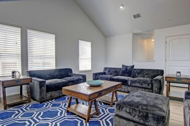 Lake House Upscale home! Beach Access! Community Pool, , on Gulf of Mexico - Port Aransas in Texas - Lakehouse Vacation Rental - Lake Home for rent on LakeHouseVacations.com