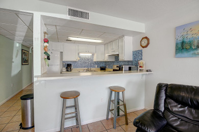 Lake House Adorable condo with beach access and community pool!, , on Gulf of Mexico - Port Aransas in Texas - Lakehouse Vacation Rental - Lake Home for rent on LakeHouseVacations.com