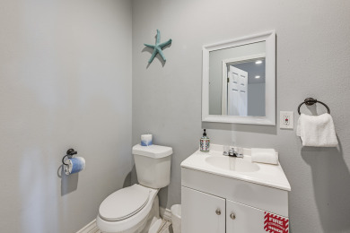 Lake House Spacious pet friendly beach house, boardwalk access, community pool!, , on Gulf of Mexico - Port Aransas in Texas - Lakehouse Vacation Rental - Lake Home for rent on LakeHouseVacations.com
