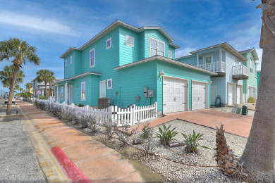 Lake House Bright and cheery home! In town - gated community, 2 heated community pools!, , on Gulf of Mexico - Port Aransas in Texas - Lakehouse Vacation Rental - Lake Home for rent on LakeHouseVacations.com
