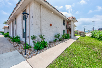 Lake House 2br condo, sleeps 6, community pool, boardwalk to the beach, , on Gulf of Mexico - Port Aransas in Texas - Lakehouse Vacation Rental - Lake Home for rent on LakeHouseVacations.com