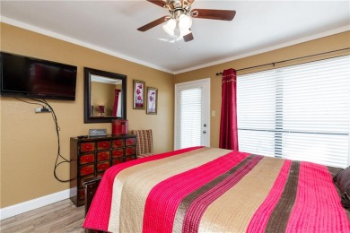 Lake House Beach access, community heated pool & hot tub! Pet friendly!, , on Gulf of Mexico - Corpus Christi in Texas - Lakehouse Vacation Rental - Lake Home for rent on LakeHouseVacations.com