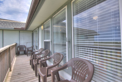 Lake House Heated pool, great views! Amazing location, , on Gulf of Mexico - Port Aransas in Texas - Lakehouse Vacation Rental - Lake Home for rent on LakeHouseVacations.com