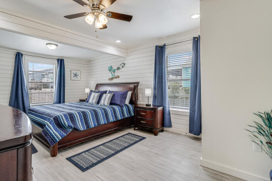 Lake House Charming Pet-Friendly home nestled in Port A, just minutes from the beach!, , on Gulf of Mexico - Port Aransas in Texas - Lakehouse Vacation Rental - Lake Home for rent on LakeHouseVacations.com