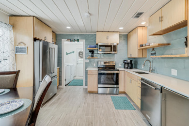 Lake House Charming Pet-Friendly home nestled in Port A, just minutes from the beach!, , on Gulf of Mexico - Port Aransas in Texas - Lakehouse Vacation Rental - Lake Home for rent on LakeHouseVacations.com