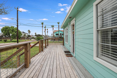 Lake House Charming Pet-Friendly home nestled in Port A, just minutes from the beach!, , on Gulf of Mexico - Port Aransas in Texas - Lakehouse Vacation Rental - Lake Home for rent on LakeHouseVacations.com