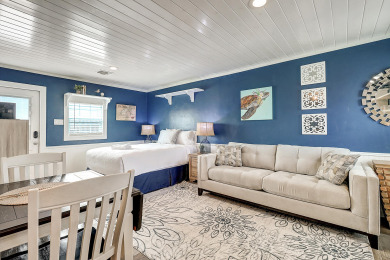 Lake House The cutest cottage in all of Port Aransas! Cottage for 2, Close to the beach, , on Gulf of Mexico - Port Aransas in Texas - Lakehouse Vacation Rental - Lake Home for rent on LakeHouseVacations.com