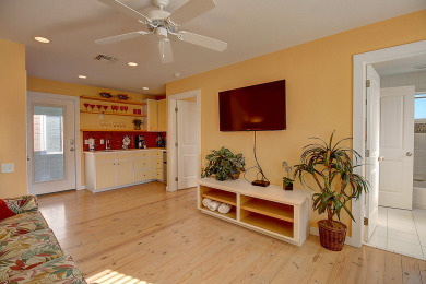 Lake House Pet friendly home in gated Village Walk! 2 heated community pools! , , on Gulf of Mexico - Port Aransas in Texas - Lakehouse Vacation Rental - Lake Home for rent on LakeHouseVacations.com