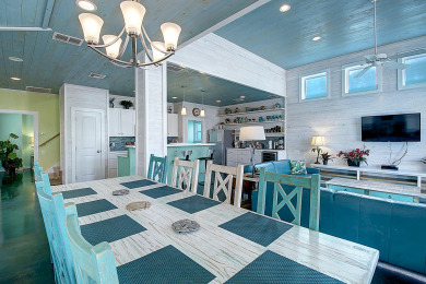 Lake House Pet friendly home in gated Village Walk! 2 heated community pools! , , on Gulf of Mexico - Port Aransas in Texas - Lakehouse Vacation Rental - Lake Home for rent on LakeHouseVacations.com