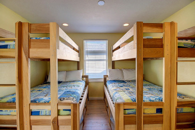 Lake House Pet friendly home in gated Village Walk! 2 heated community pools! , , on Gulf of Mexico - Port Aransas in Texas - Lakehouse Vacation Rental - Lake Home for rent on LakeHouseVacations.com