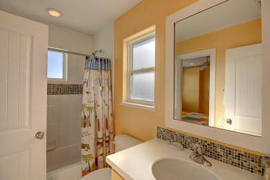 Lake House Pet friendly home in gated Village Walk! 2 heated community pools! , , on Gulf of Mexico - Port Aransas in Texas - Lakehouse Vacation Rental - Lake Home for rent on LakeHouseVacations.com