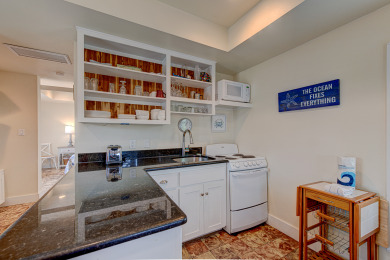 Lake House Pet friendly cottage, fenced yard, located in downtown Port A!, , on Gulf of Mexico - Port Aransas in Texas - Lakehouse Vacation Rental - Lake Home for rent on LakeHouseVacations.com